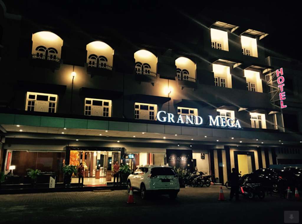 Harga kamar Grand Mega Hotel, Siantar Timur untuk tanggal 25022023