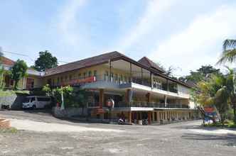 Exterior 4 Alun Alun Gumati Resort