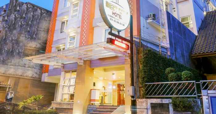 ภายนอกอาคาร Best City Hotel