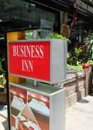 EXTERIOR_BUILDING Business Inn At Sukhumvit 11 By Hjz