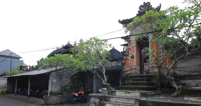 Bangunan Cucu House