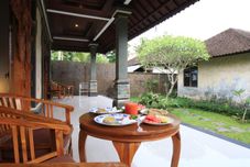 ロビー Cucu House