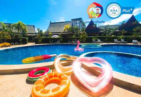 Swimming Pool Airport Resort Phuket