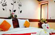 Kamar Tidur 5 Airport Phuket Garden Resort