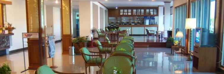 Lobi Tangerine Ville Hotel