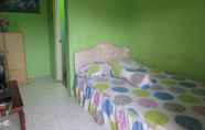 Bedroom 7 Wisma Melati Waingapu