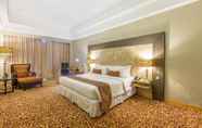 Bilik Tidur 5 Wyndham Surabaya