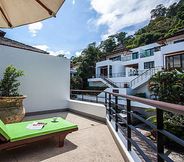 Ruang Umum 2 Nirano Villa 12 - Opulent 1 Bed Rental in the Heart of Phuket