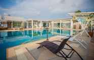 Swimming Pool 4 Wanna Resort & Yoshioka Huahin