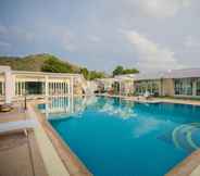 Swimming Pool 3 Wanna Resort & Yoshioka Huahin
