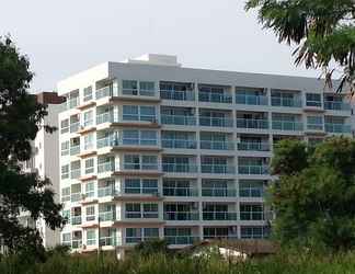 Bangunan 2 Bangsare Beach Condo