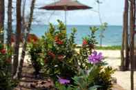 Lobby Gold Sand Beach Bungalow