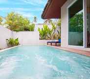 Kolam Renang 2 Moonscape Villa 205 - 5 Star 2 Bed Samui Pool Villa Rental