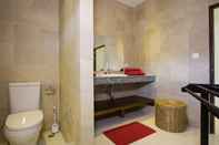 Toilet Kamar Baan Maenam No.3 - Villa with 2 Beds in Mae Nam Samui