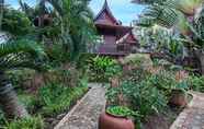 Exterior 7 Ruean Jai A - 1 Bedroom Thai Style Villa Bophut Koh Samui