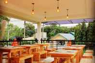 Bar, Cafe and Lounge Alberto's by DJ Seungli Suites and Resort