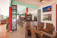 Bar, Cafe and Lounge Happiness Villa B - 2 Bed Villa with Resort Facilities Samui