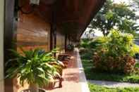 Lobi Little Home Resort 