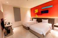 Bedroom ZOOM Dharmahusada Hotel