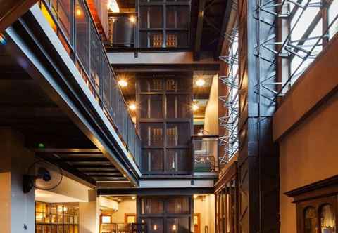 Lobby Bangkok Publishing Residence