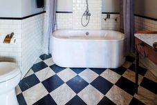 Phòng tắm bên trong Bangkok Publishing Residence