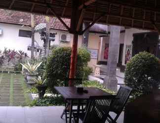 ภายนอกอาคาร 2 Ayuri Guesthouse Karangasem