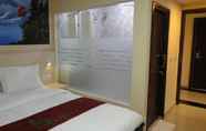 Kamar Tidur 2 The Arya Hotel