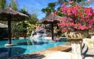 Swimming Pool 3 Medana Resort Lombok