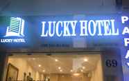 Exterior 7 Lucky Hotel 69