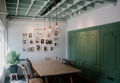 로비 7 Weeping Willow Sukhumvit 26