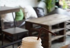 バー、カフェ、およびラウンジ 4 Krit Hostel