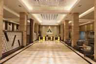 Lobby Pyramid Suites Hotel Banjarmasin