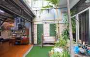 สิ่งอำนวยความสะดวกด้านความบันเทิง 6 The Alley Hostel & Bistro