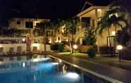 ภายนอกอาคาร 3 Phuket Riviera Villas