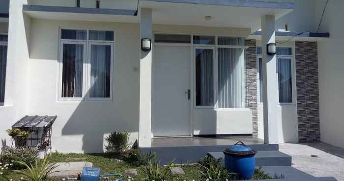 Exterior Villa Puncak Garuda C6