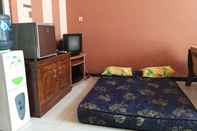 Entertainment Facility Ken's Villa 8 Malang - Two Bedroom