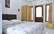 Phòng ngủ 4 Orange Homes Syariah