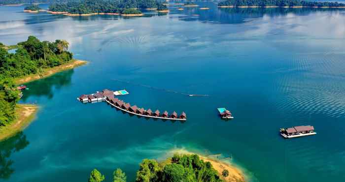 Bangunan 500 Rai Floating Resort