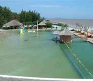 Swimming Pool 5 Phuong Nam Resort Can Gio