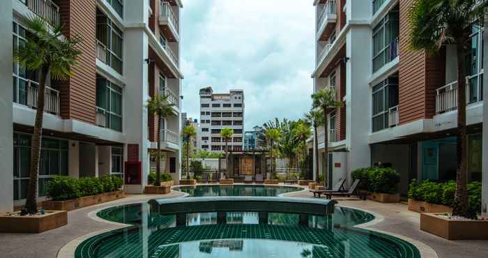 Kolam Renang icheck Inn Residence Patong