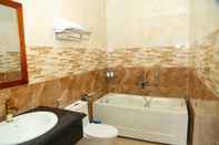 In-room Bathroom Tam Son Hai Hotel Bien Hoa