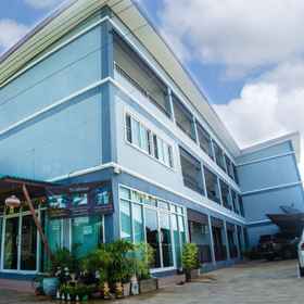 Exterior / Building1Weerawadee Place,坤敬飯店