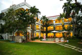 Exterior 4 Palm Springs Hotel