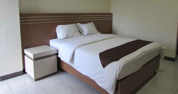 Bedroom Hotel Sinar Tambolaka