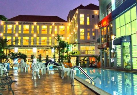 泳池 N-Siri Resort & Hotel