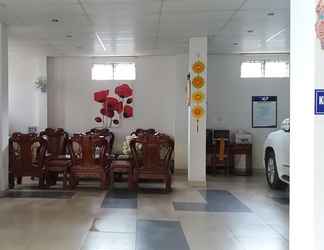 Lobby 2 Truc Hoang Ha Hotel Kon Tum