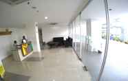 Lobi 5 Bassura City Apartment Jakarta By Deal