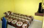 Kamar Tidur 6 Homestay at Ekost Bayeman