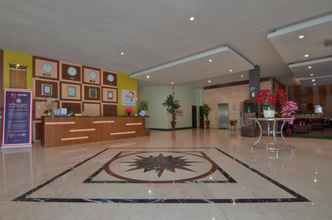 Lobi 4 Grand Master Hotel Purwodadi