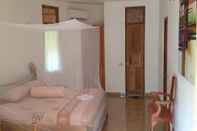 Kamar Tidur Oro Beach House